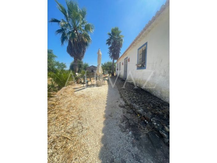 Image No.24-5 Bed Farmhouse for sale