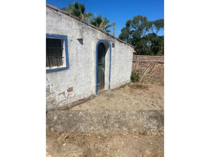 Image No.30-5 Bed Farmhouse for sale