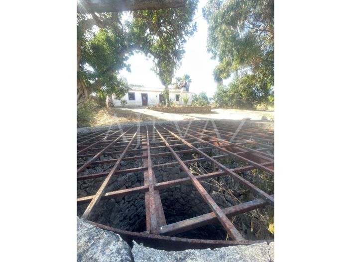 Image No.45-5 Bed Farmhouse for sale