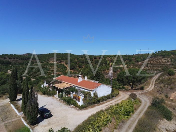 Image No.28-14 Bed Farmhouse for sale