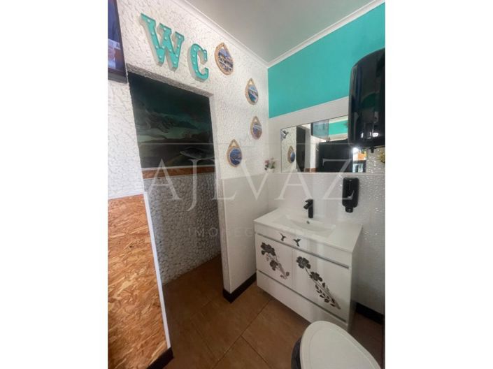 Image No.11-2 Bed Restaurant for sale