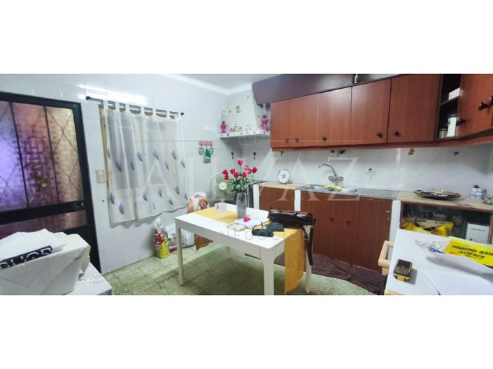 Image No.10-3 Bed House for sale