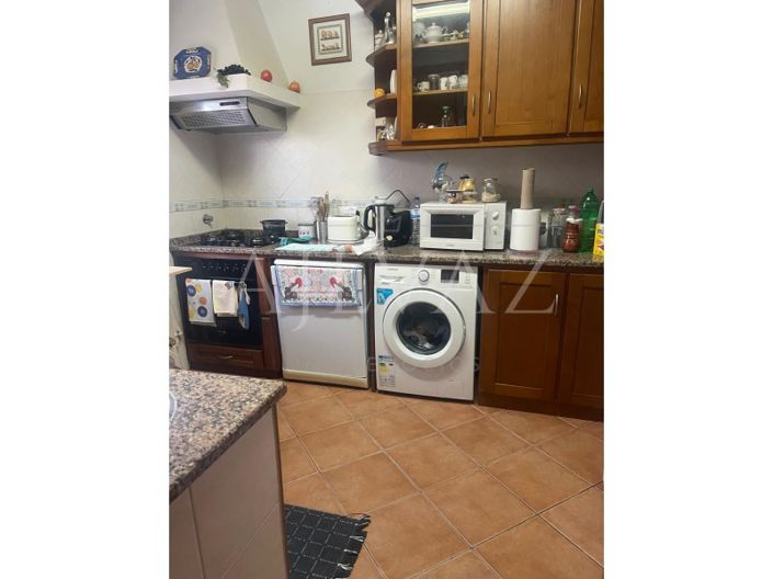 Image No.16-3 Bed House for sale