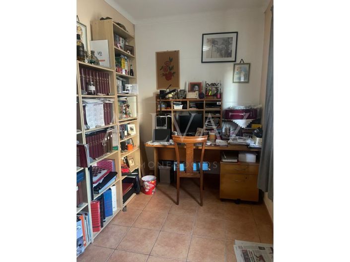 Image No.27-3 Bed House for sale