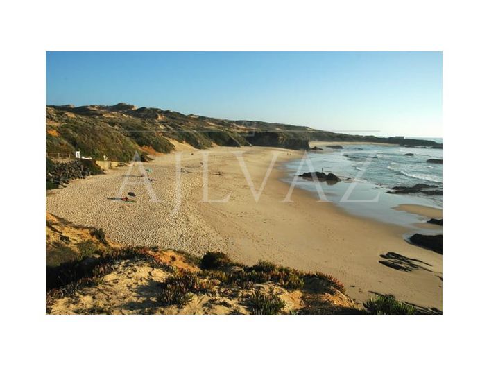 Image No.31-3 Bed House for sale