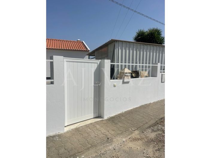 Image No.6-3 Bed House for sale