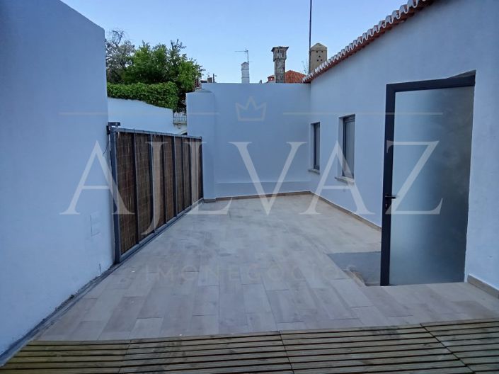 Image No.22-4 Bed House for sale