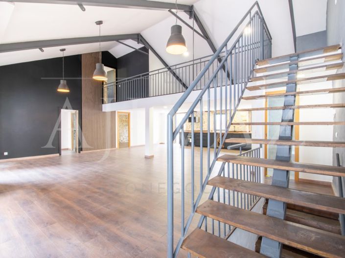 Image No.25-4 Bed House for sale