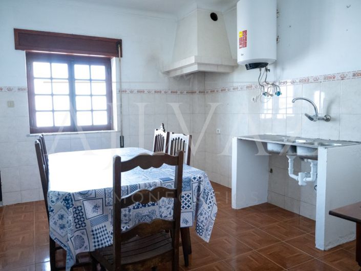 Image No.12-12 Bed House for sale