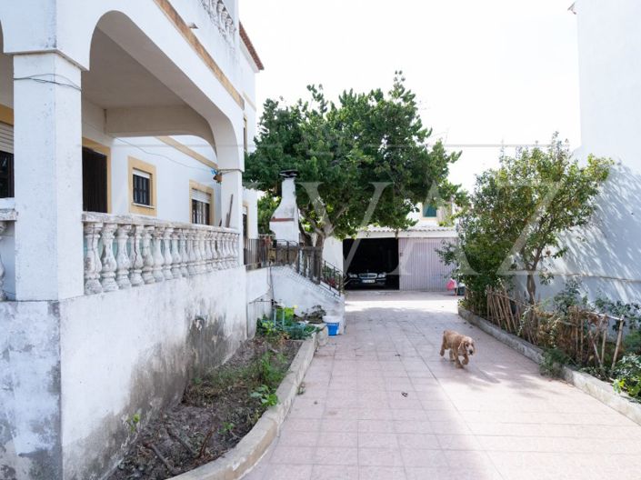 Image No.57-12 Bed House for sale