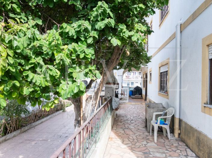 Image No.58-12 Bed House for sale