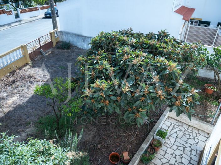 Image No.59-12 Bed House for sale