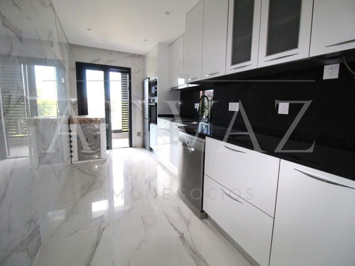 Image No.21-2 Bed Apartment for sale