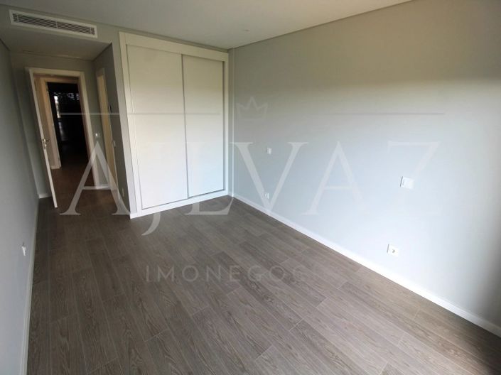 Image No.27-2 Bed Apartment for sale