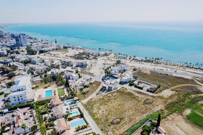 Image No.10-5 Bed Villa for sale