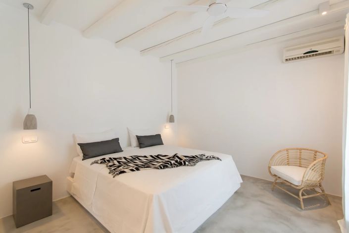 Image No.16-5 Bed House for sale