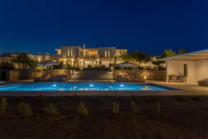 Image No.6-5 Bed House for sale