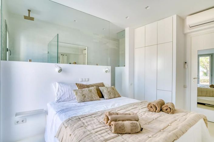 Image No.24-7 Bed Villa for sale