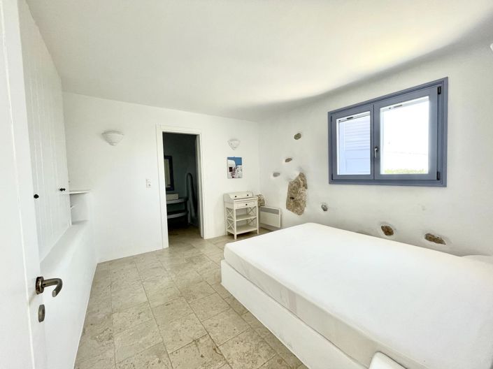 Image No.22-5 Bed House for sale