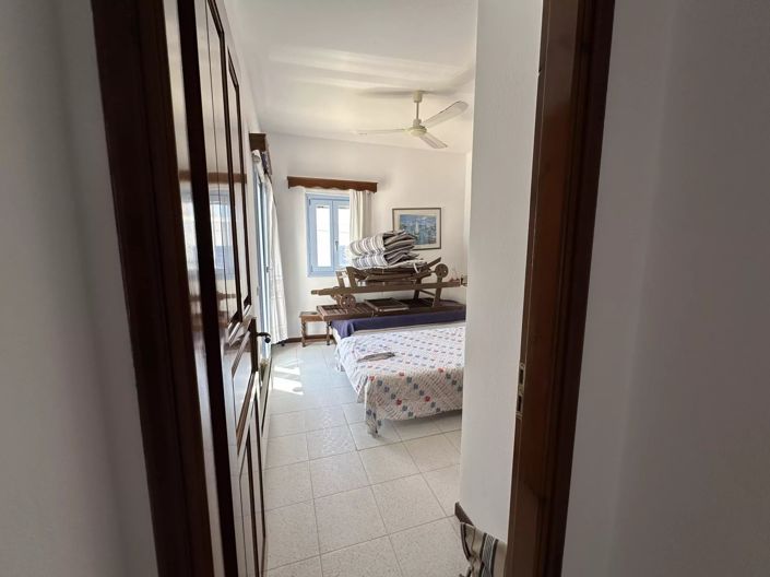 Image No.19-4 Bed House for sale