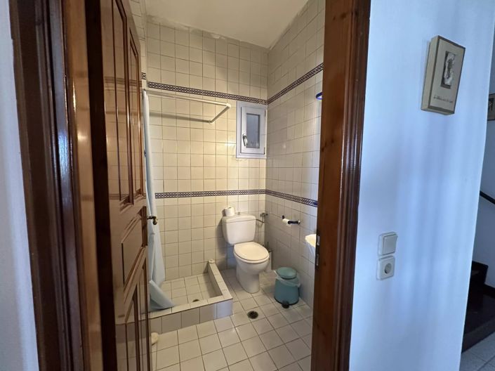 Image No.26-4 Bed House for sale