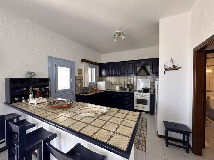 Image No.28-4 Bed House for sale