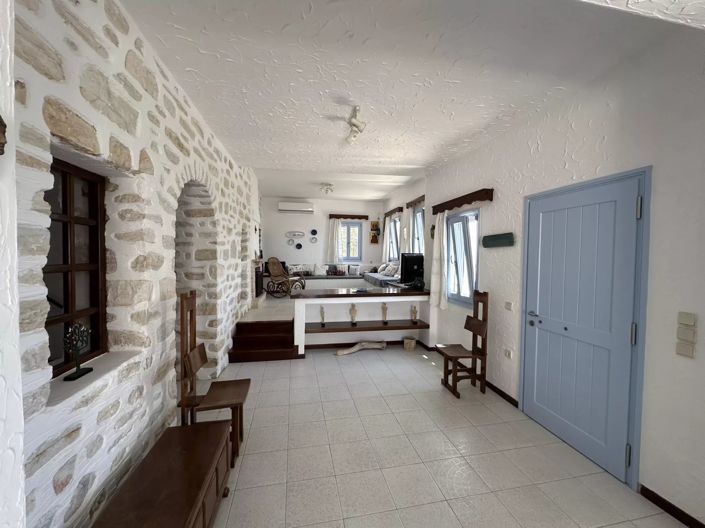 Image No.30-4 Bed House for sale