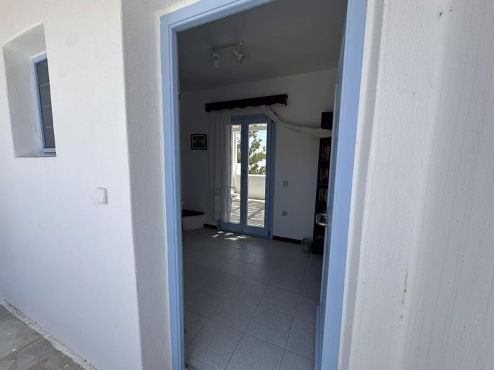 Image No.8-4 Bed House for sale