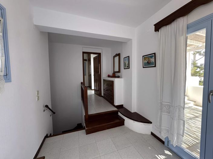 Image No.9-4 Bed House for sale