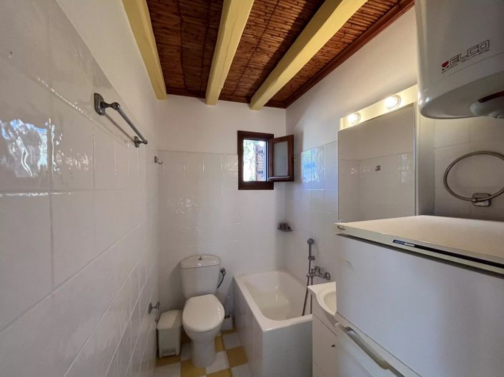 Image No.24-1 Bed House for sale