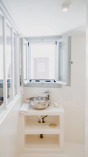 Image No.9-2 Bed House for sale