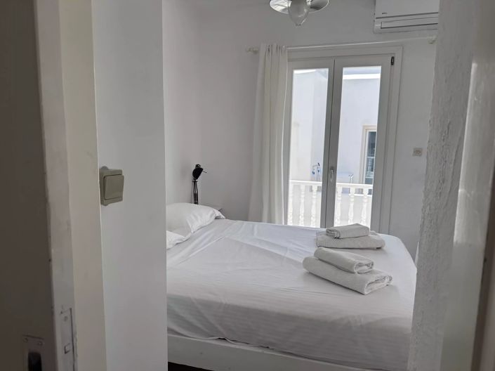 Image No.12-2 Bed House for sale