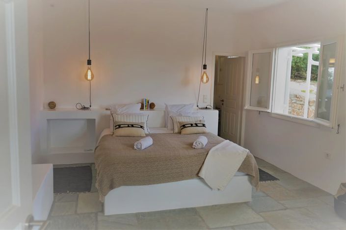 Image No.7-4 Bed House for sale