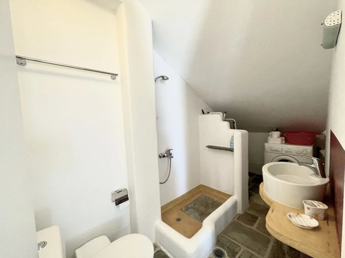 Image No.7-2 Bed House for sale