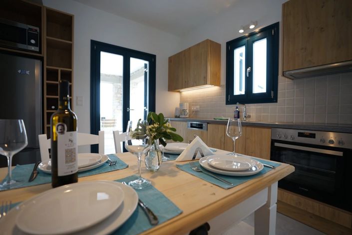 Image No.6-2 Bed House for sale