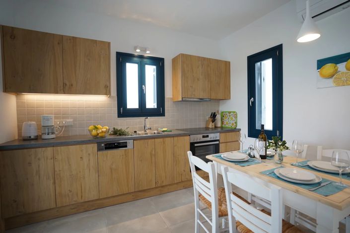 Image No.7-2 Bed House for sale