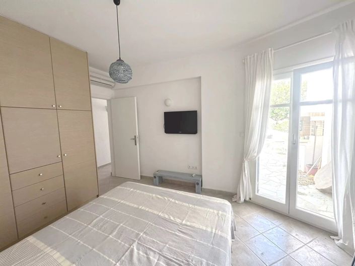 Image No.14-2 Bed House for sale