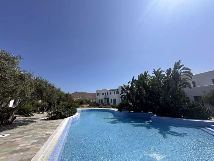 Image No.5-2 Bed House for sale