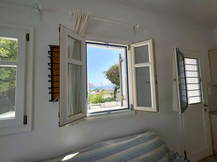 Image No.8-2 Bed House for sale