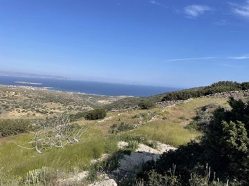 1 - Paros, Land