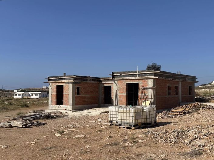 Image No.20-5 Bed House for sale