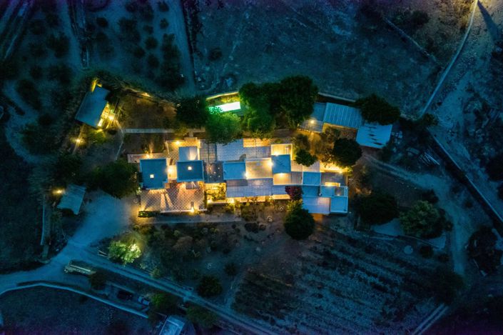 Image No.1-9 Bed House for sale