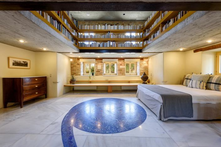 Image No.8-9 Bed House for sale