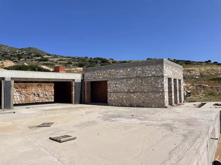 Image No.4-6 Bed House for sale