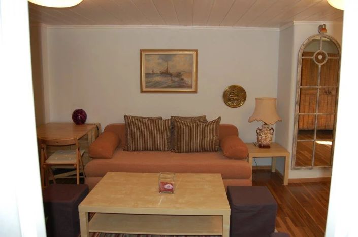 Image No.15-1 Bed House for sale