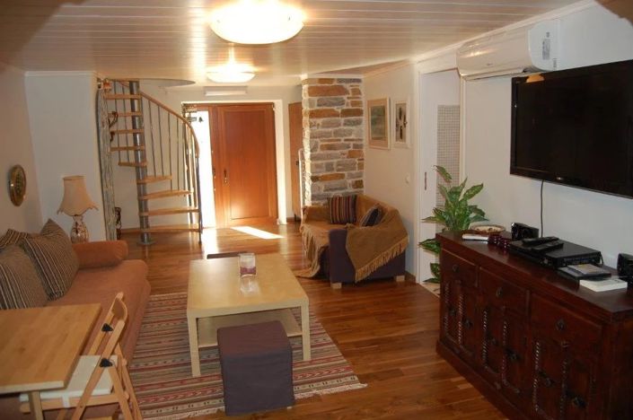 Image No.16-1 Bed House for sale