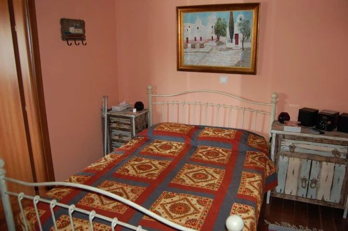 Image No.7-1 Bed House for sale