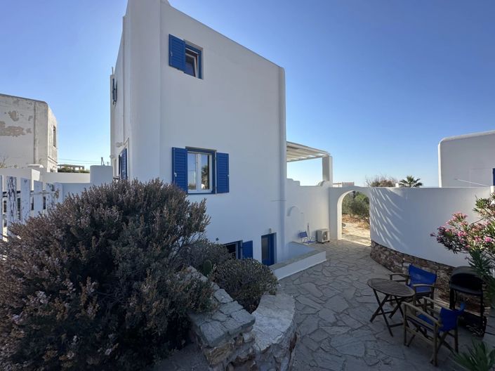 Image No.17-3 Bed House for sale