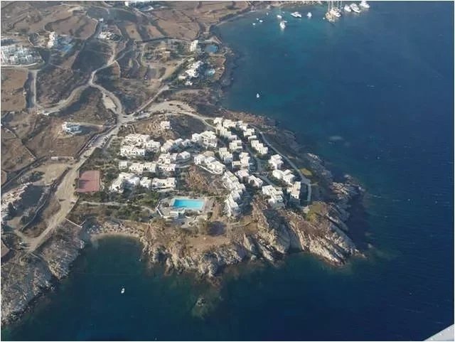 Image No.3-3 Bed Commercial for sale