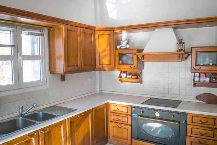 Image No.13-2 Bed House for sale